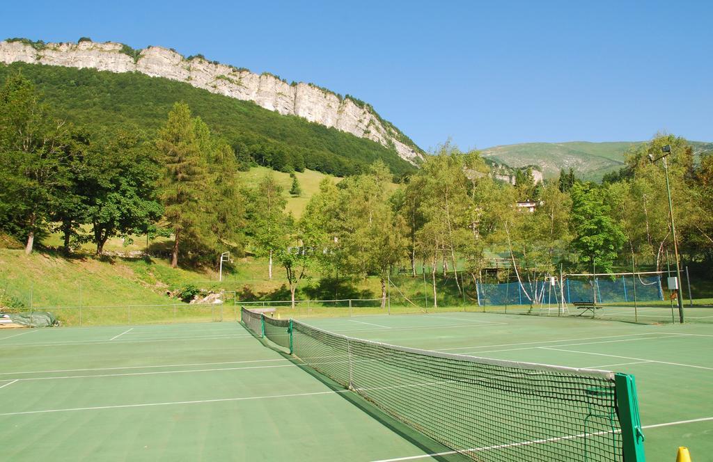 Sport & Family Hotel Bucaneve Брентоніко Екстер'єр фото